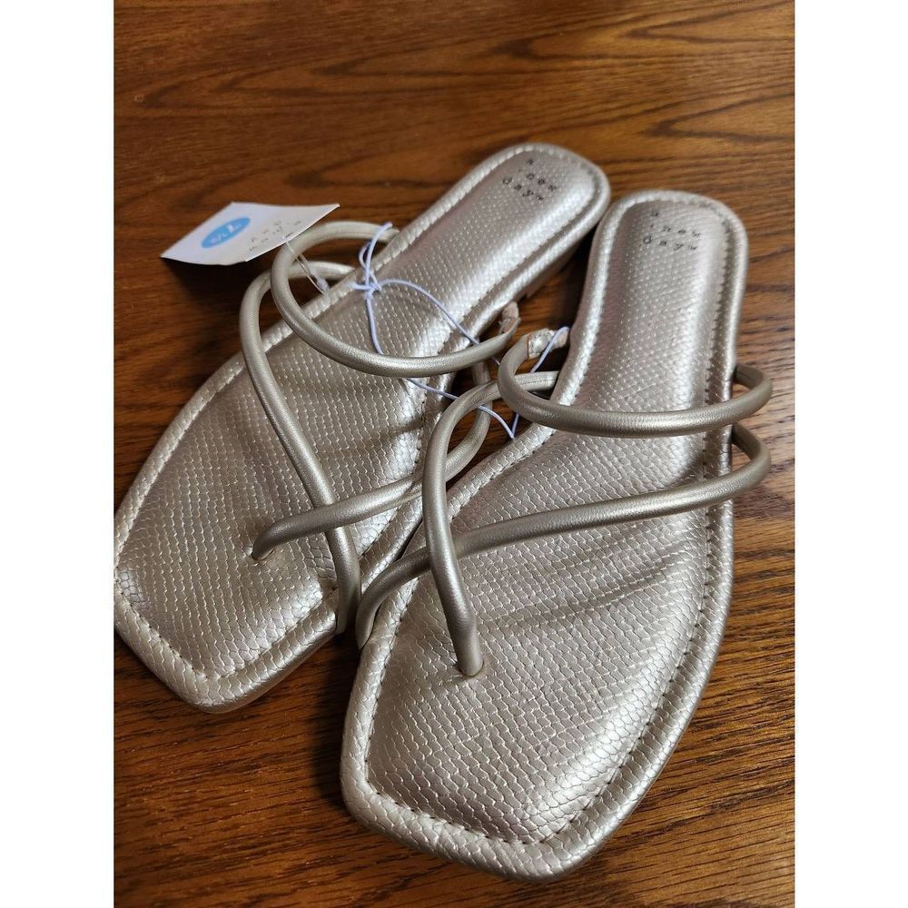A New Day Gold Leon Sandals 7.5